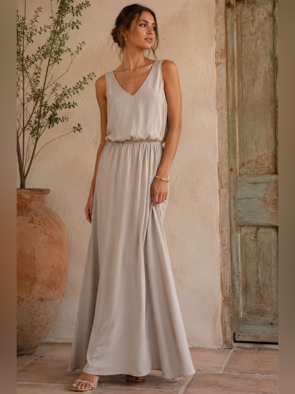 Show Me Your Mumu Kendall  Sleeveless V-Neck Maxi Dress Size Size M